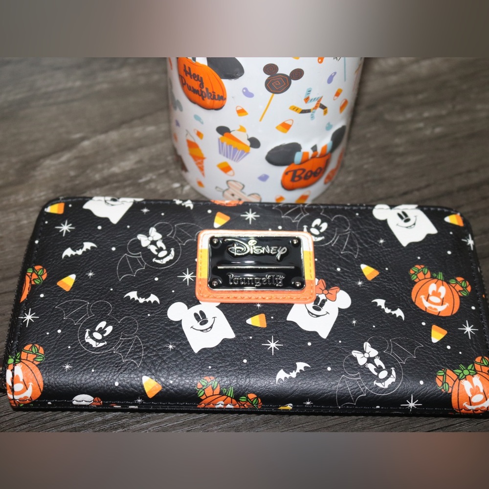 Loungefly Disney Spooky Mickey Halloween Wallet